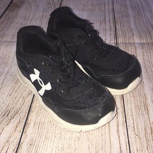 Toddler boys Under Armour shoes size 8